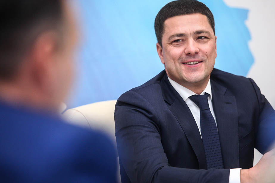 Михаил Ведерников
