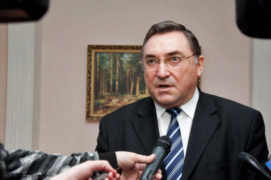 Петр Капишников